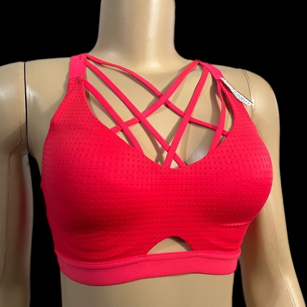Victoria’s Secret Sport padded Strappy Front Racerback sport bra Red 32D